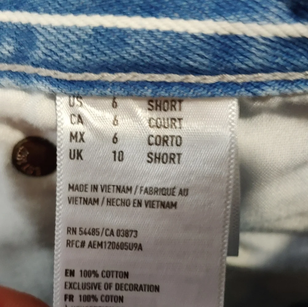 AMERICAN EAGLE PIN STRIPE MOM JEAN (637) - Picture 7 of 13